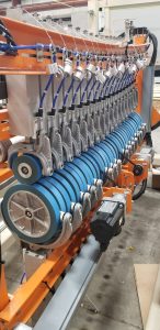 LAMINATED AUTOMOTIVE GLASS DE-AIRING