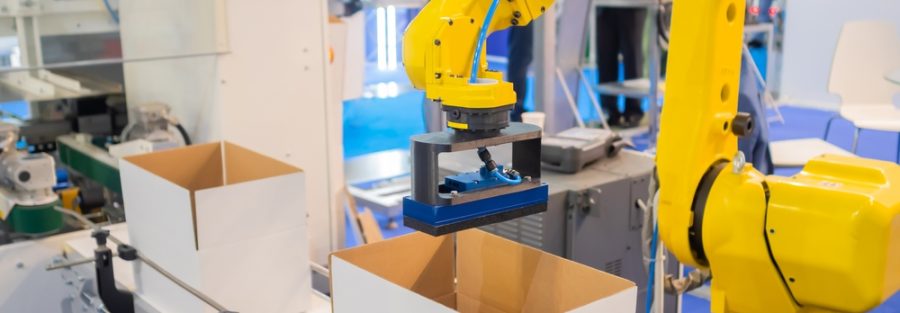 Đưa robot công nghiệp vào trung tâm hoạt động kho hàng