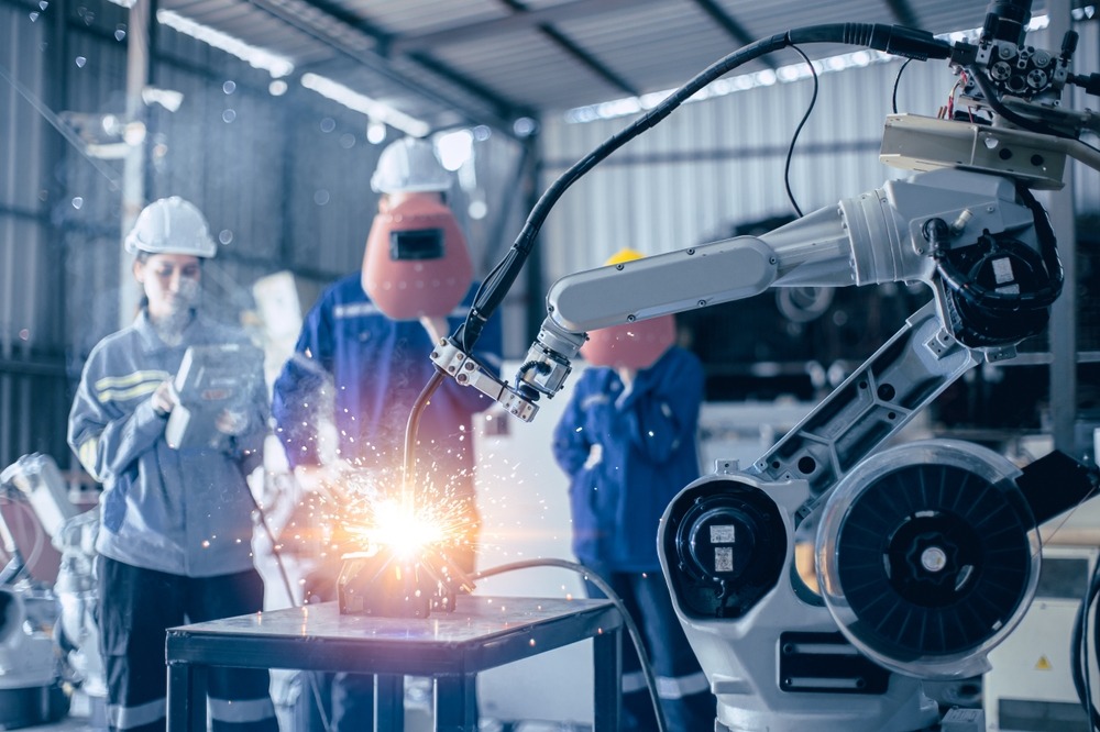 Ứng dụng robot hàn trong ngành sản xuất ô tô 2 Ứng dụng robot hàn trong ngành sản xuất ô tô