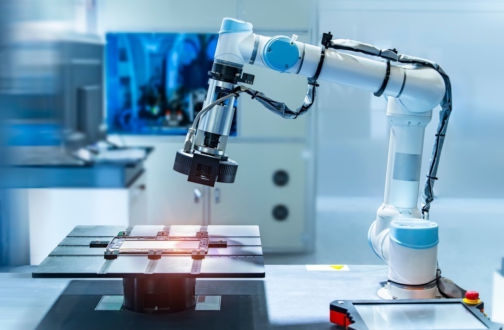 Lập trình robot và các khái niệm cơ bản 3 ứng dụng lập trình cánh tay robot trong nhà máy sản xuất linh kiện điện tử