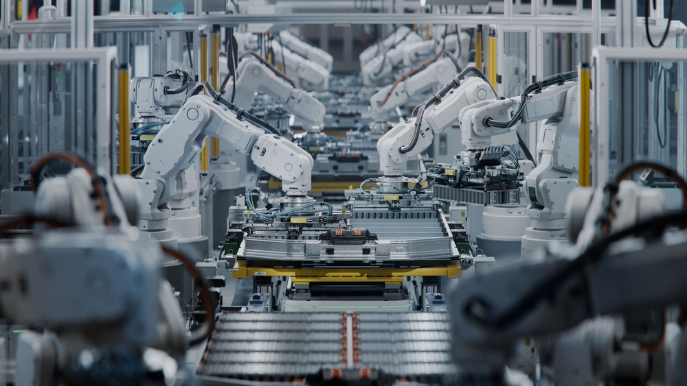 Cánh tay robot công nghiệp tự động hóa quy trình lắp ráp với độ chính xác và tốc độ cao.