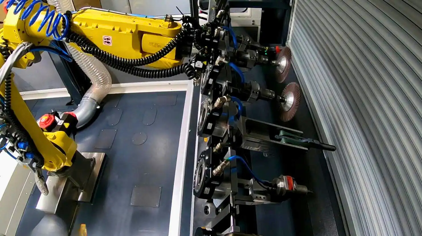 Tại sao ứng dụng robot mài nhẵn sản phẩm lại quan trọng? 4 Tại sao ứng dụng robot mài nhẵn sản phẩm lại quan trọng?