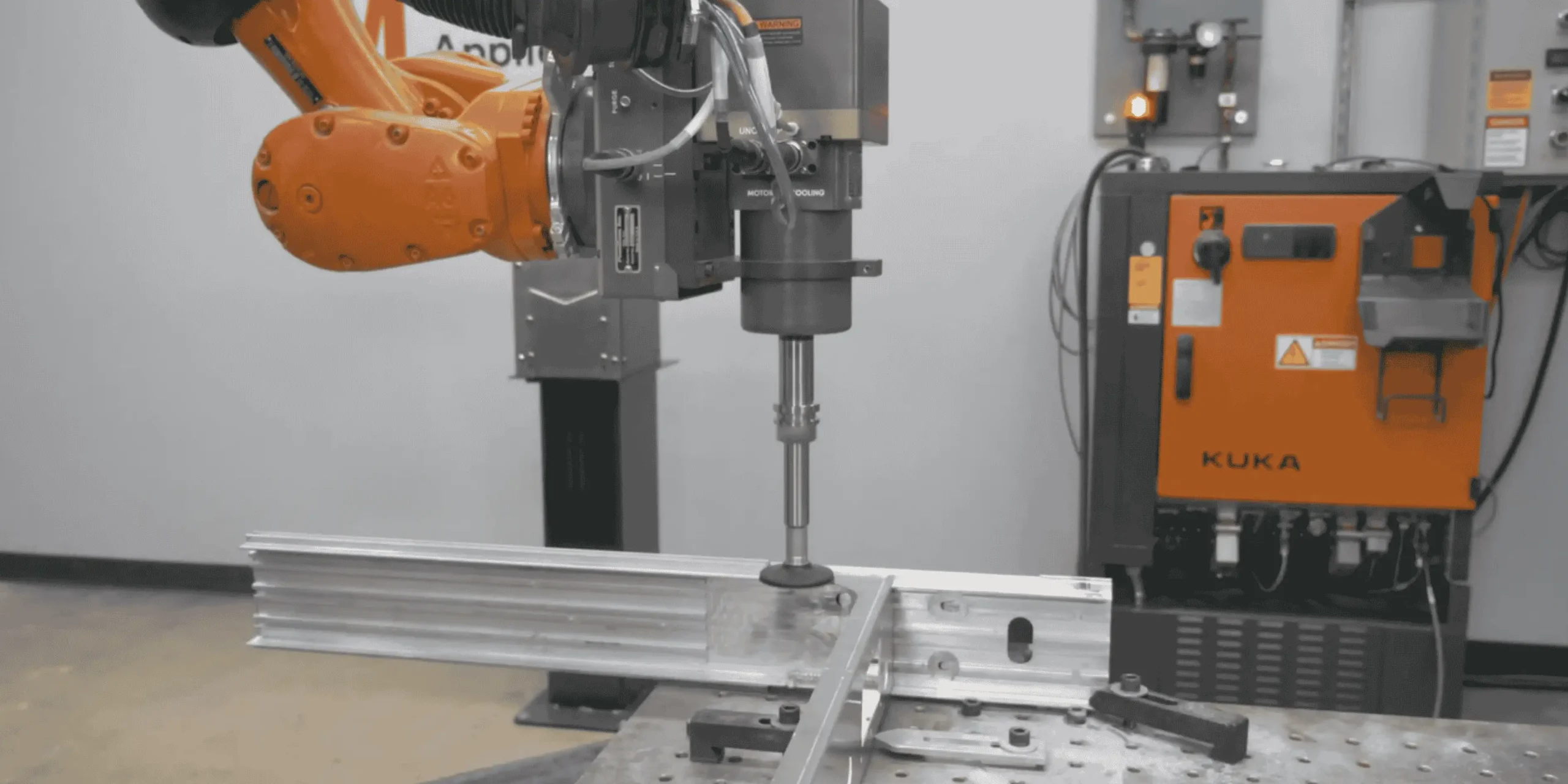 Những thách thức của tự động hóa ngành mài và hoàn thiện sản phẩm 1 Những thách thức của tự động hóa ngành mài và hoàn thiện sản phẩm