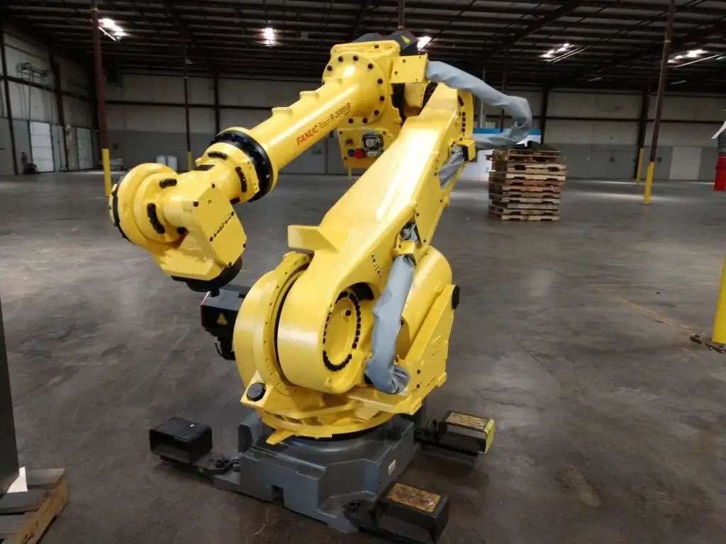 Cánh tay robot công nghiệp FANUC 6 trục