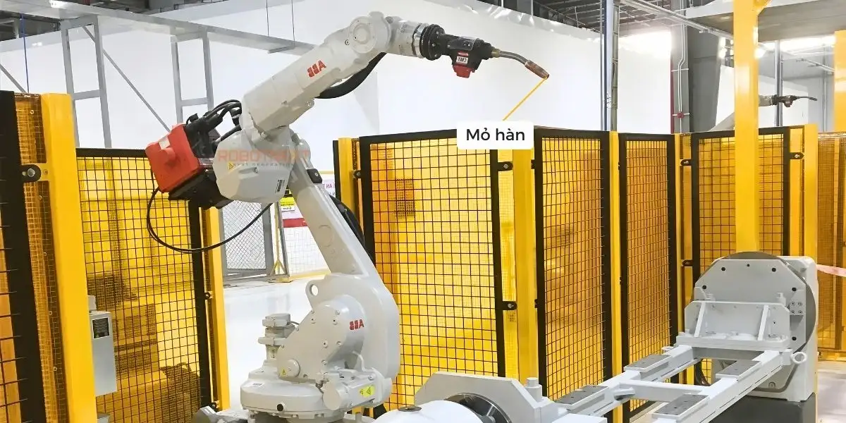 Dự án robot hàn công nghiệp do Robotnext triển khai