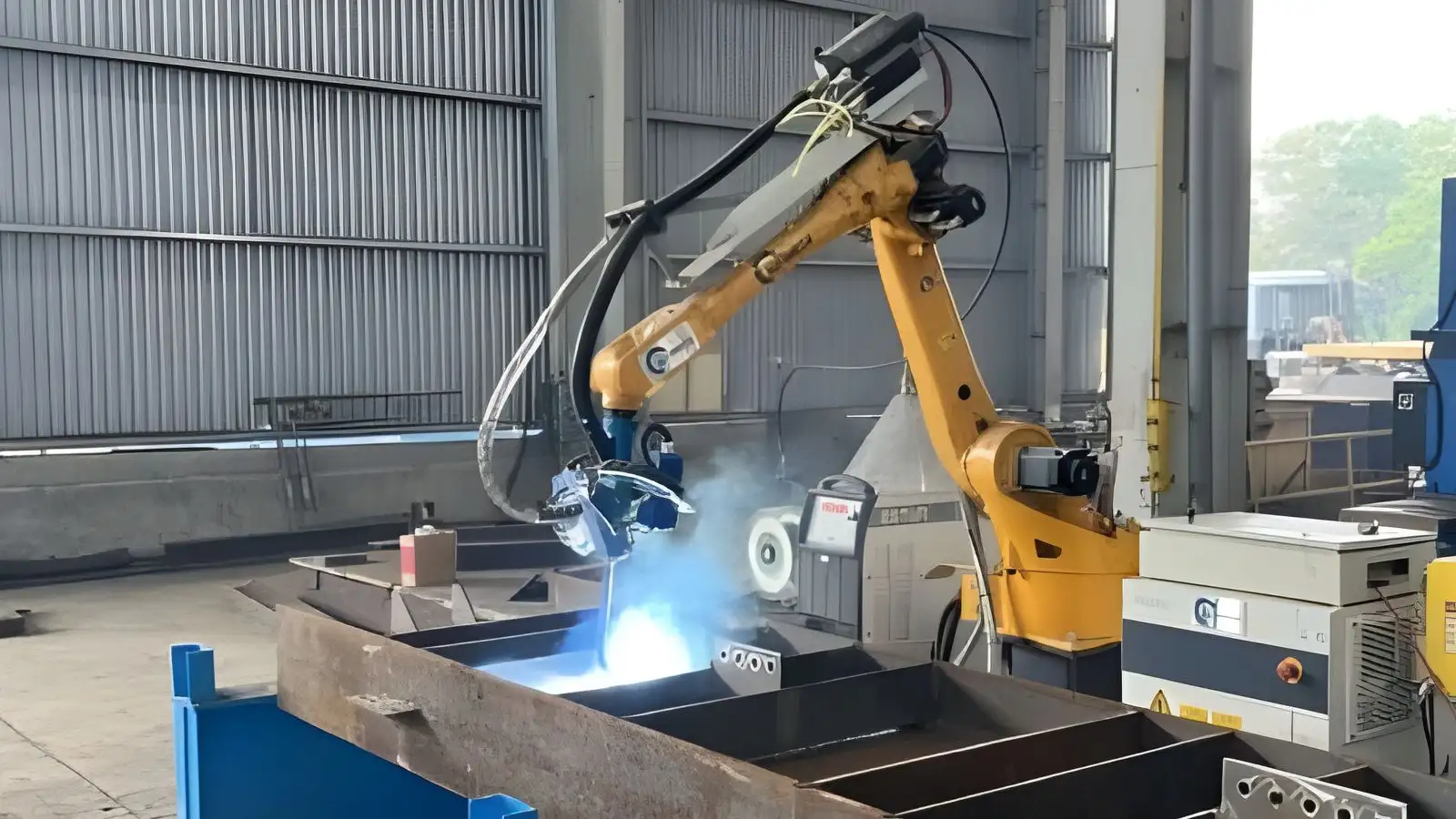 Lợi ích vượt trội của robot hàn